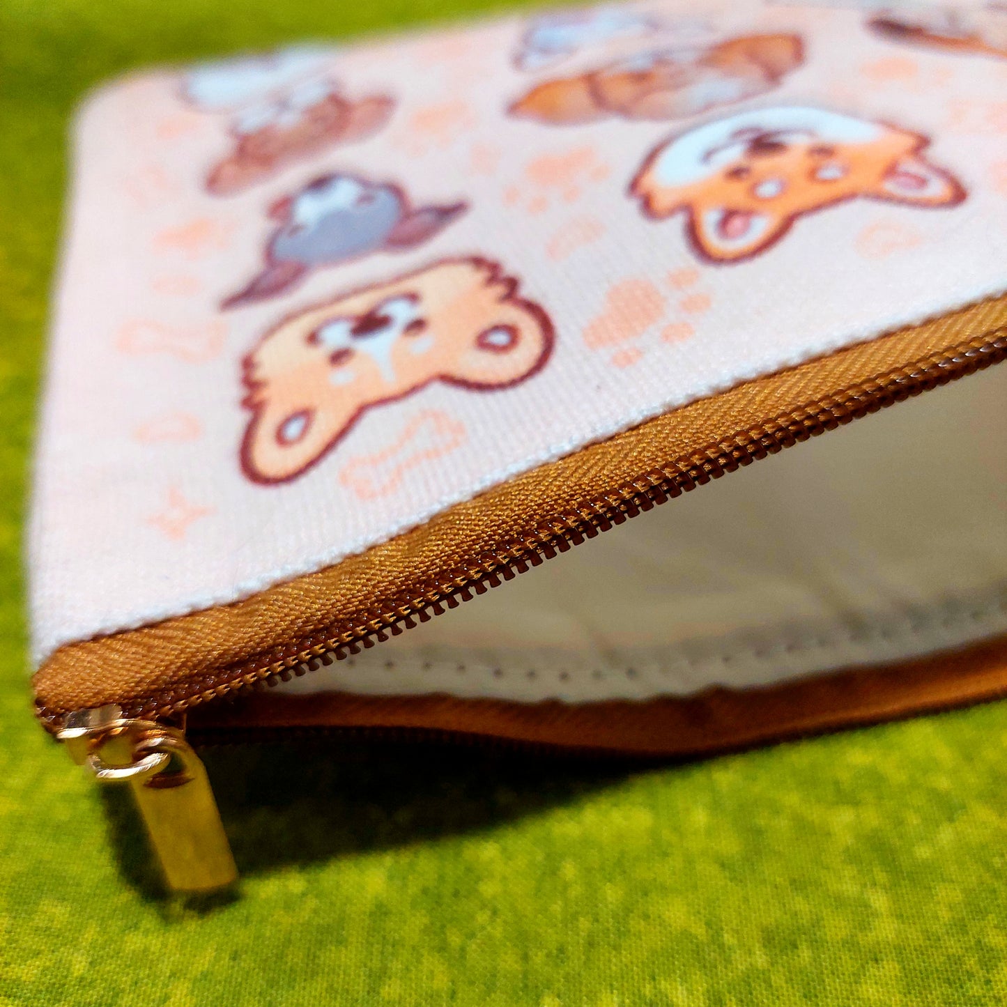 puppies pouch